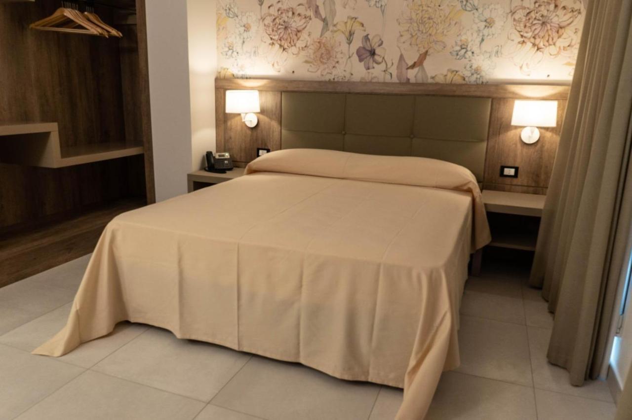 Hotel Pontemare Palermo Buitenkant foto