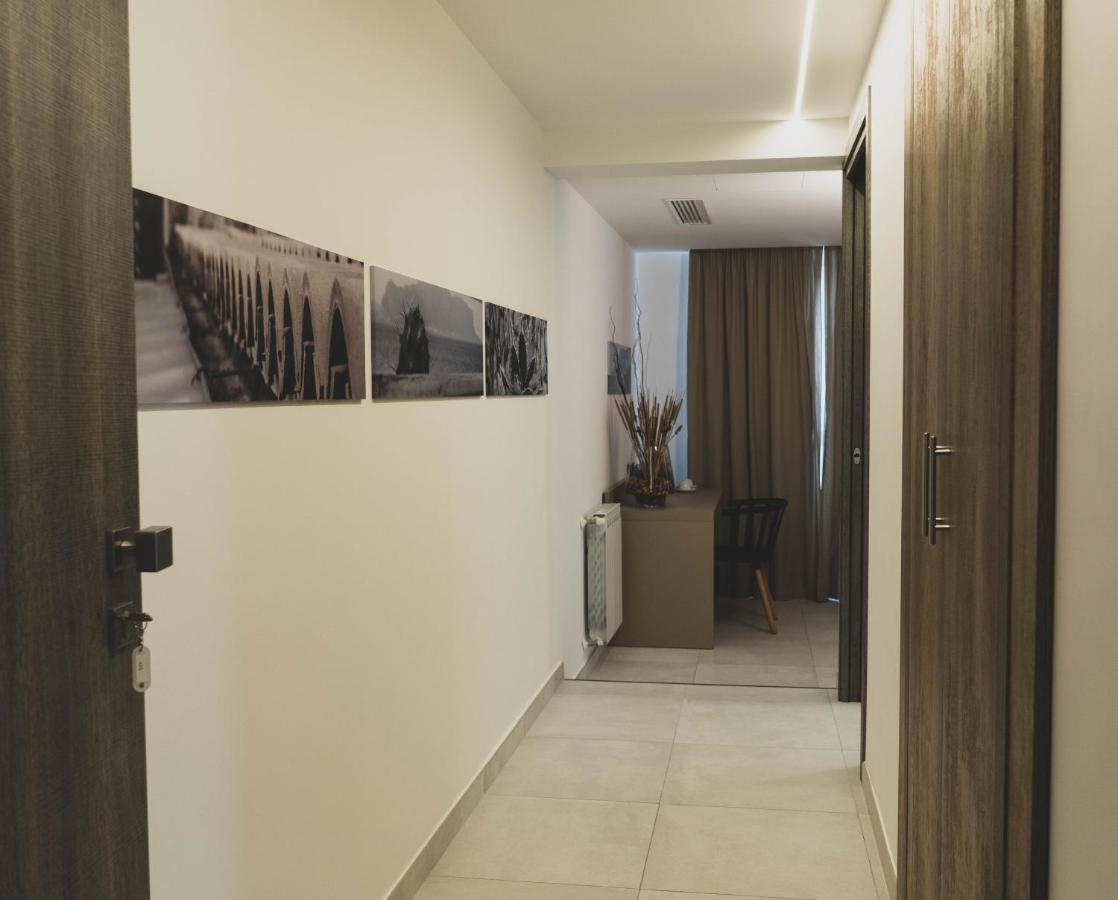 Hotel Pontemare Palermo Buitenkant foto